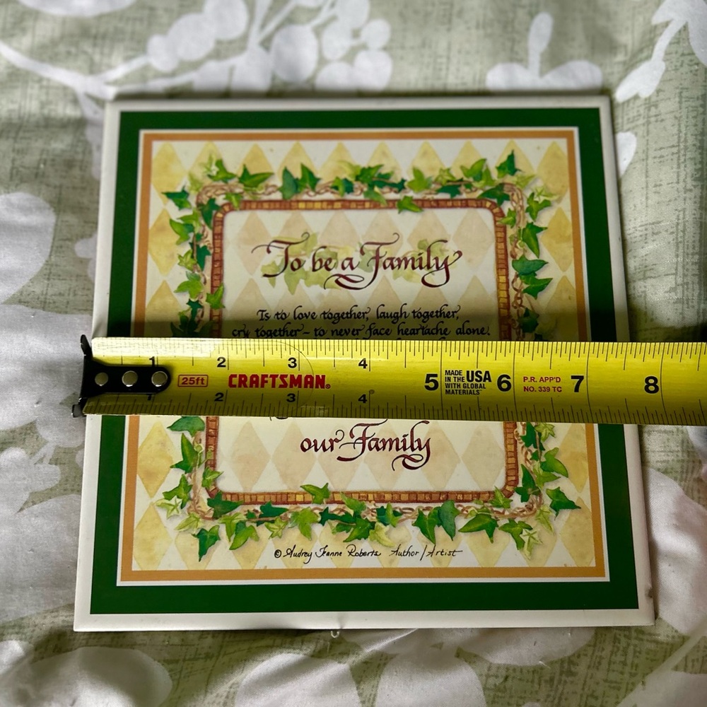 VTG Faith & Family Green Ceramic Cork Back Kitchen Cottagecore Floral Pot Holder - Picture 5 of 6
